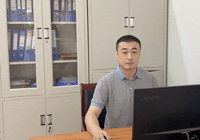 《以你我青春妙筆，書(shū)寫辰龍?jiān)娨馕恼隆?甘  霖